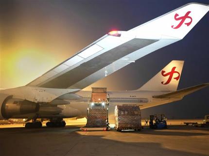 61.1萬噸！鄭州機(jī)場貨運(yùn)量已超去年 “雙貨航”支撐鄭州樞紐貨運(yùn)再突破